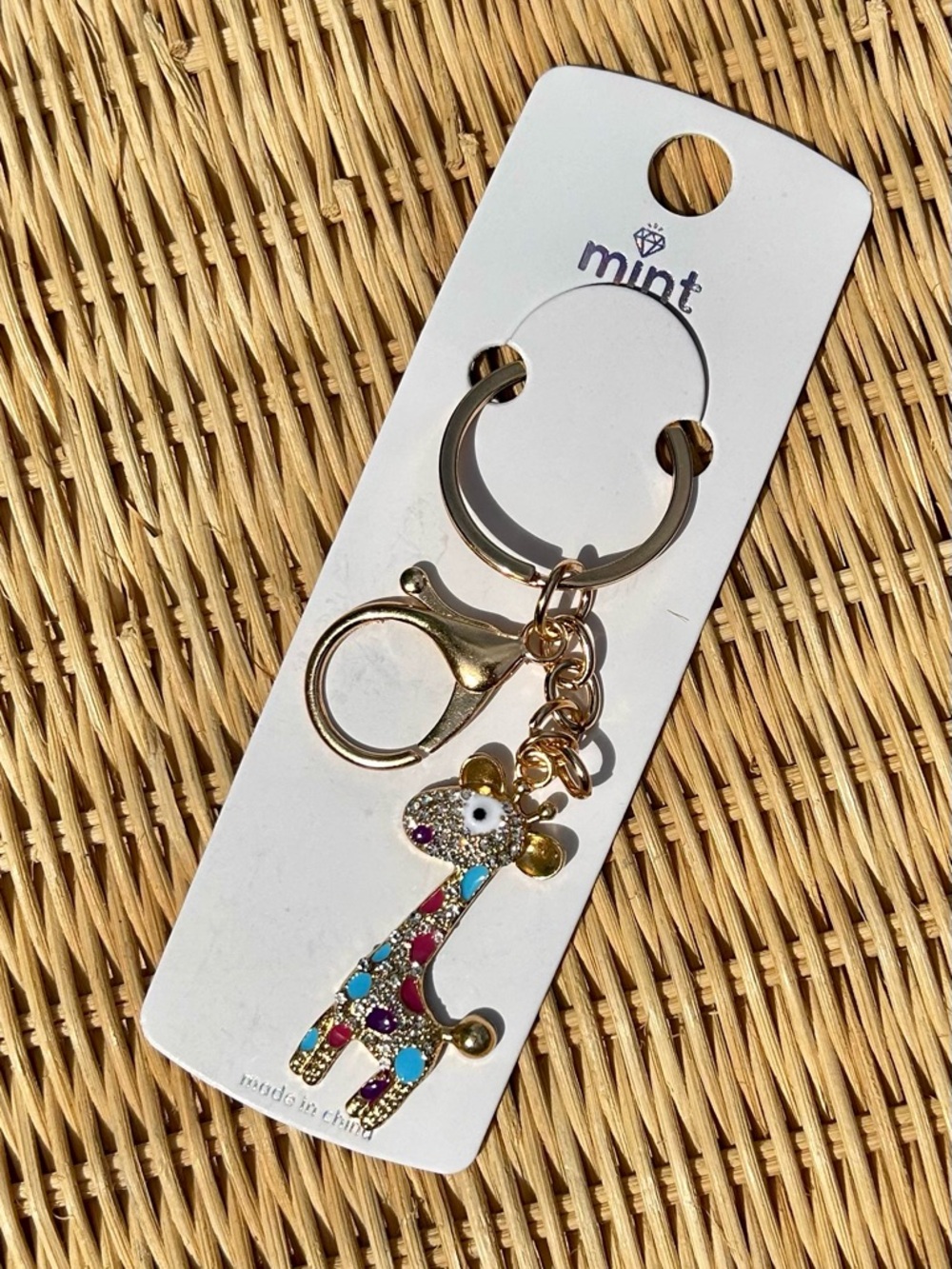 Colorful Giraffe Keychain - Picture 2 of 4